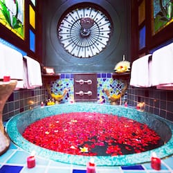 Walter Spies Pavilion with Private Pool (free Signature Afternoon Tea) | Bagno | Set di cortesia gratuito, asciugacapelli, accappatoio, pantofole
