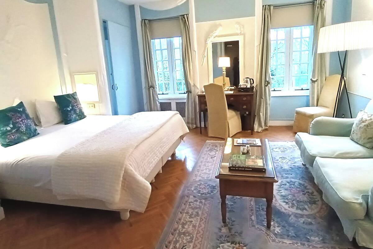 Habitación Confort | Ropa de cama de alta calidad, minibar, caja fuerte