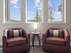 1-Bedroom Condominium 206E | Living area | 27-inch TV with cable channels, fireplace, DVD player - Crestview Condominiums by All Seasons Resort Lodging (Park City)