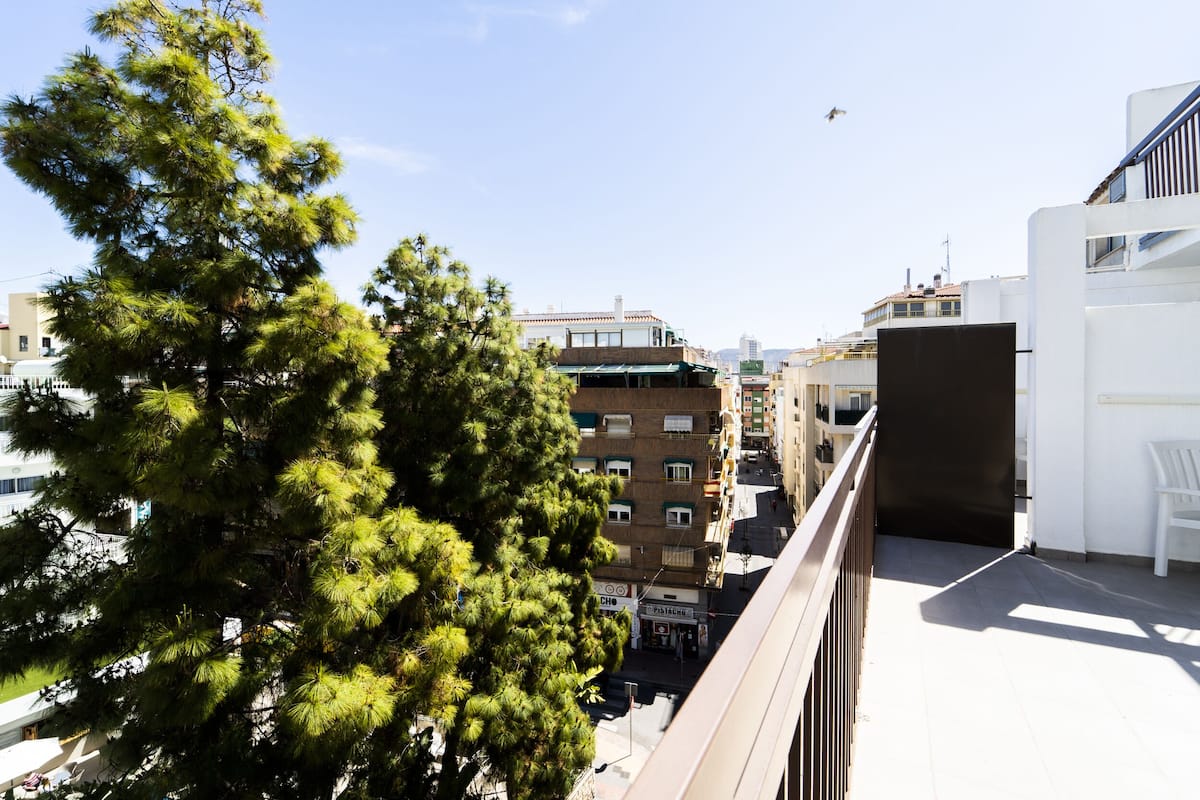 Blackout drapes, free WiFi, bed sheets, wheelchair access