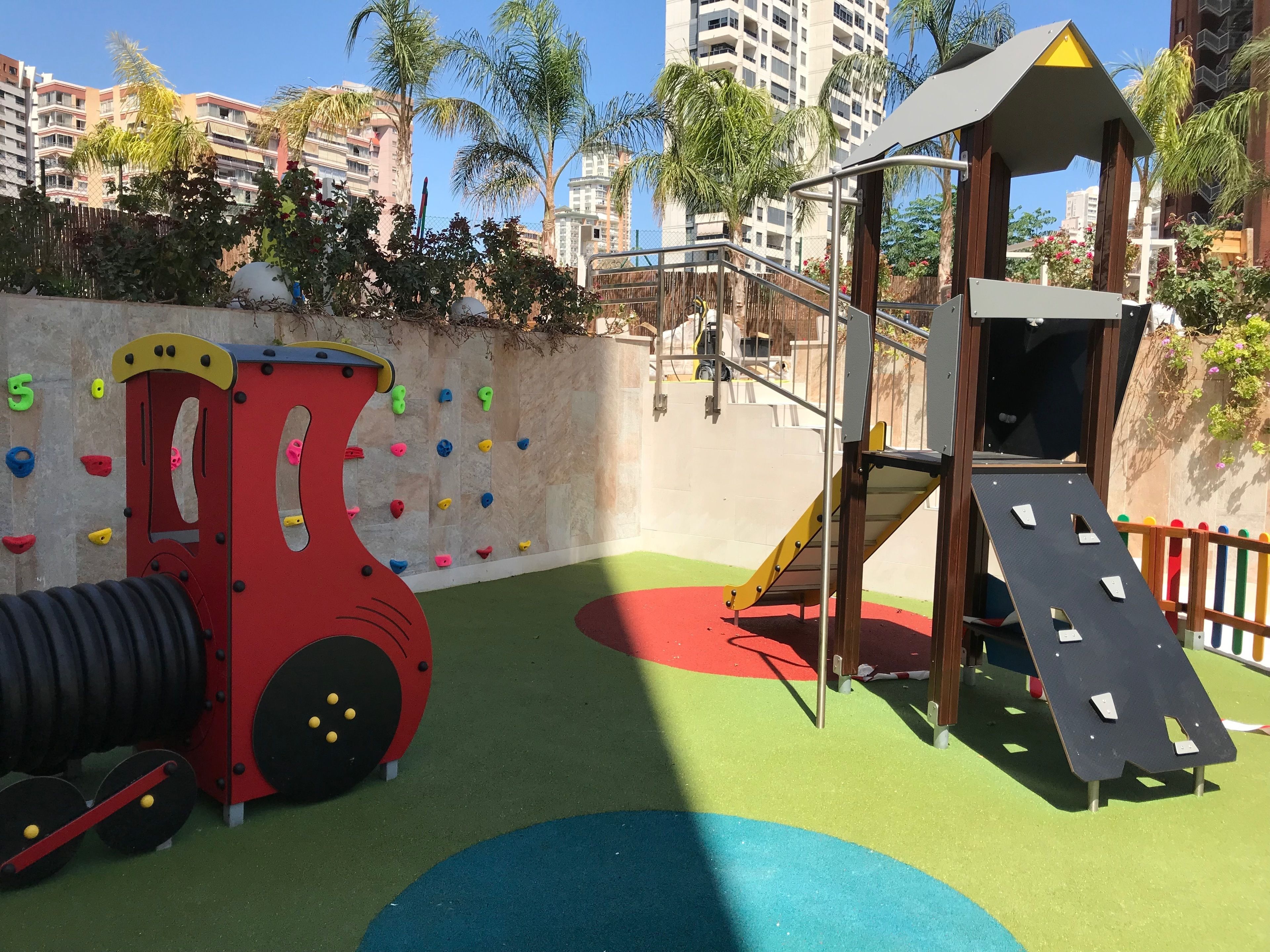 children’s play area – outdoor
