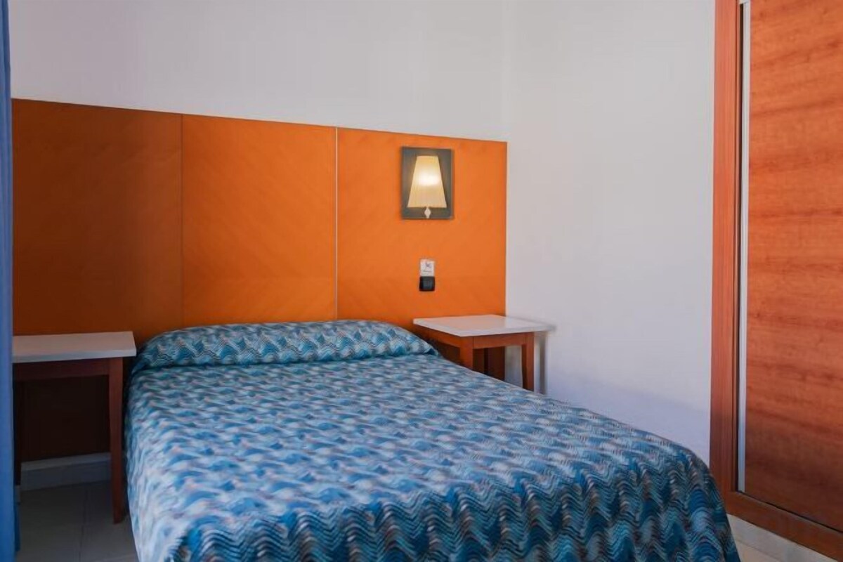 Minibar, in-room safe, desk, blackout drapes
