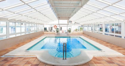 Port Fiesta Park Hotel