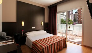 1 quarto, Wi-Fi de cortesia, roupa de cama