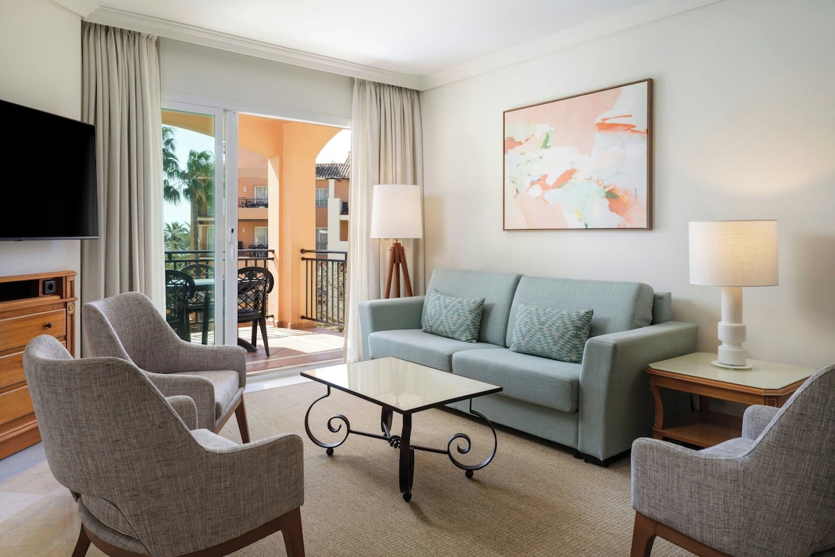 Apartment, 3 Bedrooms, Balcony | Living area | Flat-screen TV, DVD player