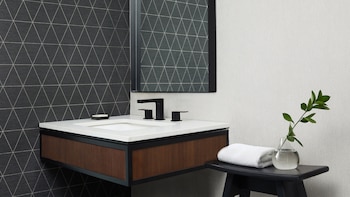 Combined shower/tub, designer toiletries, hair dryer, bathrobes at Kimpton Marlowe Hotel, an IHG Hotel
