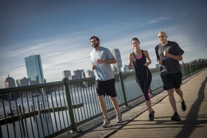 Fitness facility - Kimpton Marlowe Hotel by IHG (Cambridge)