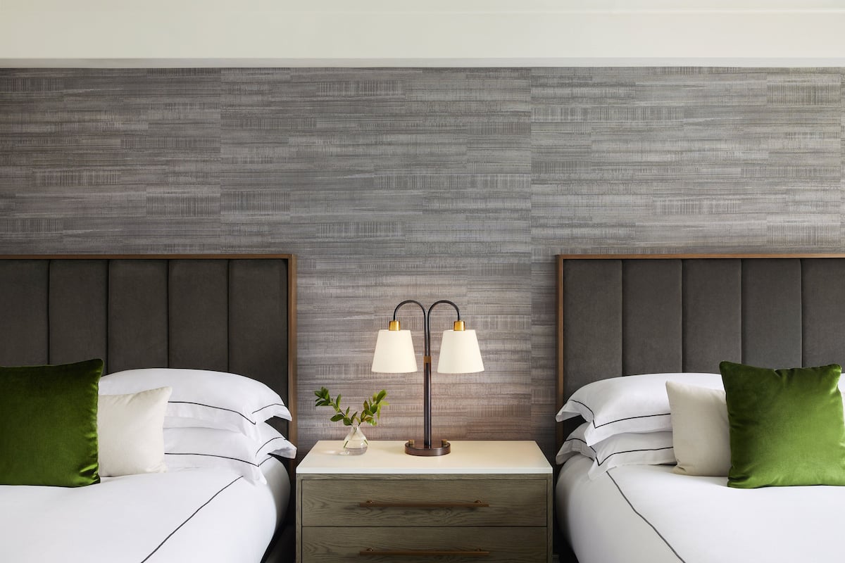 1 bedroom, Frette Italian sheets, premium bedding, down duvets