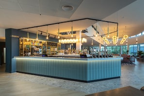 Bar (in der Unterkunft)