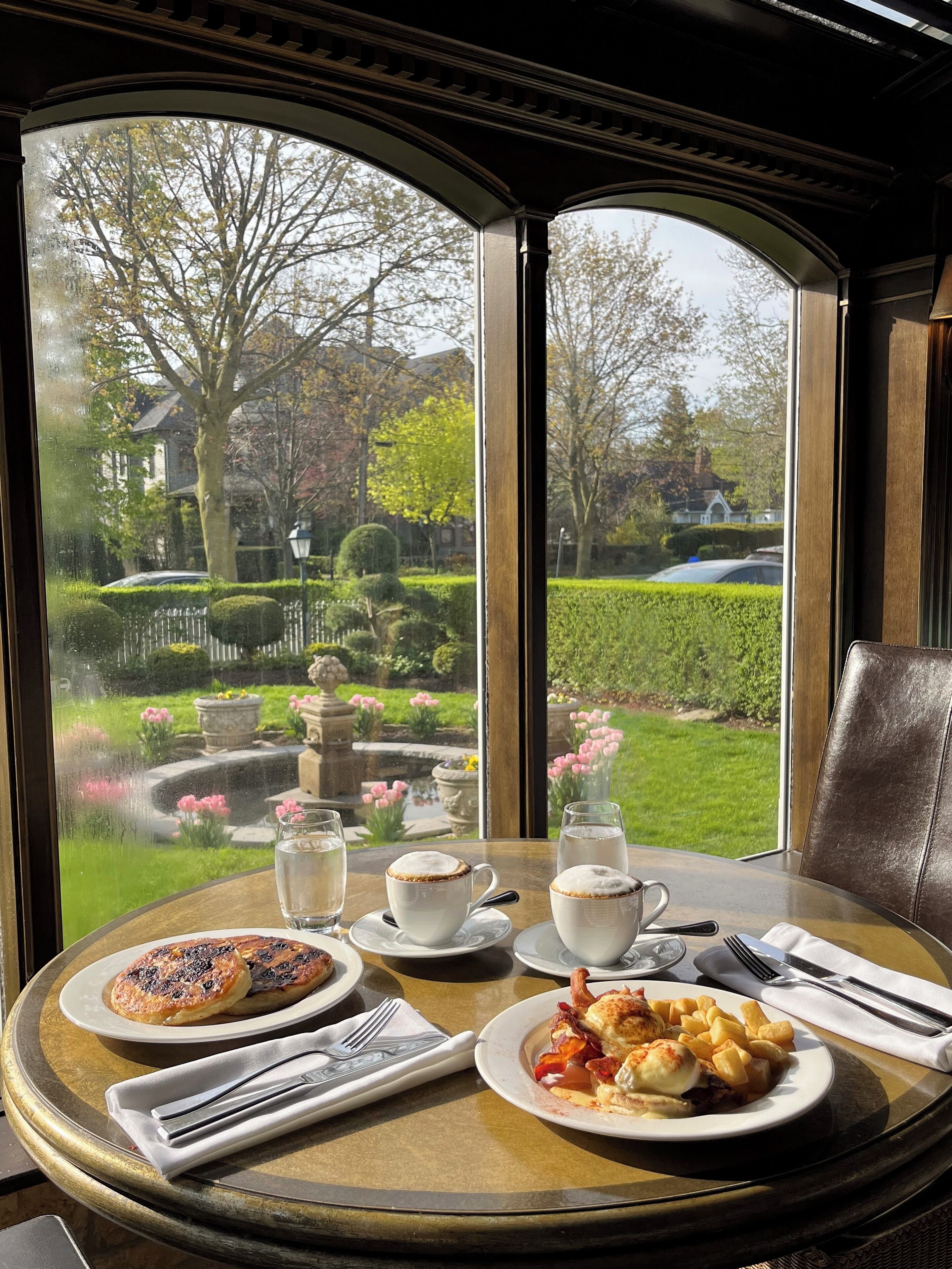 Bữa sáng nấu theo yêu cầu hàng ngày với phụ phí nhỏ 