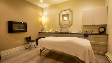 三溫暖烤箱、浴缸