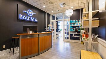 Sauna seca, banheira de hidromassagem