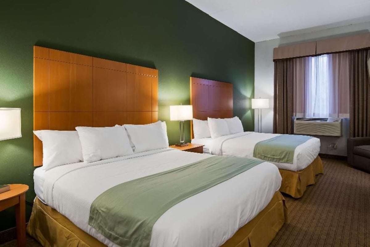 In-room safe, desk, blackout curtains, iron/ironing board