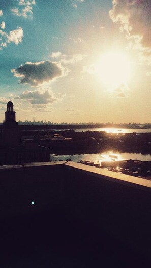 View from property - Prince Flushing Hotel (Flushing)