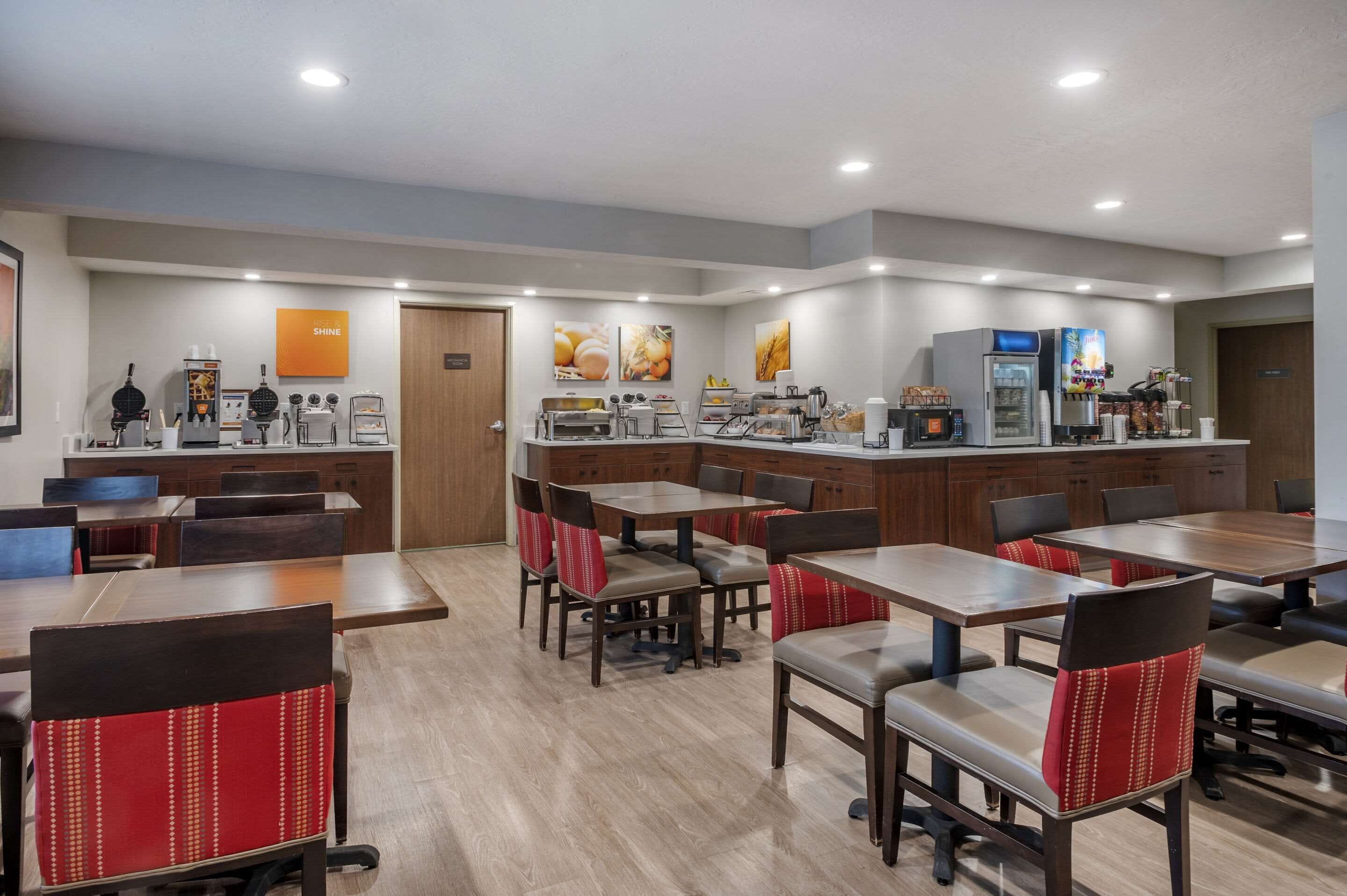 free daily on-the-go breakfast