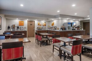 Free daily on-the-go breakfast - Comfort Inn & Suites Beaver - Interstate 15 North (Beaver)