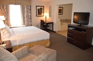 Suite, 1 King Bed | Desk, iron/ironing board, free cribs/infant beds, rollaway beds