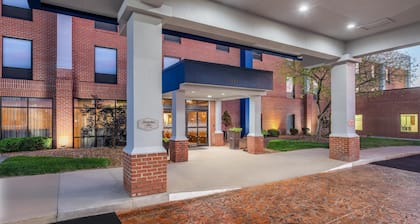 Hampton Inn Akron-South