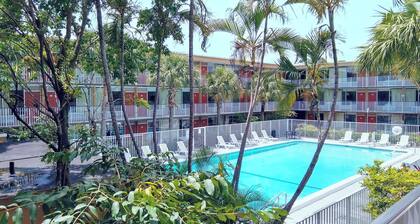 Red Carpet Inn Airport and Cruise Port Hotel Fort Lauderdale