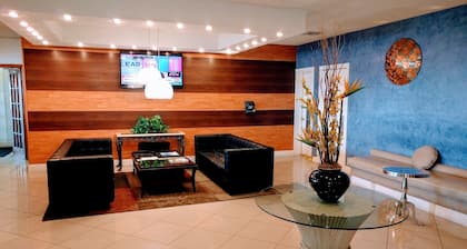 Red Carpet Inn Airport and Cruise Port Hotel Fort Lauderdale