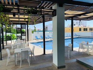 Sundeck