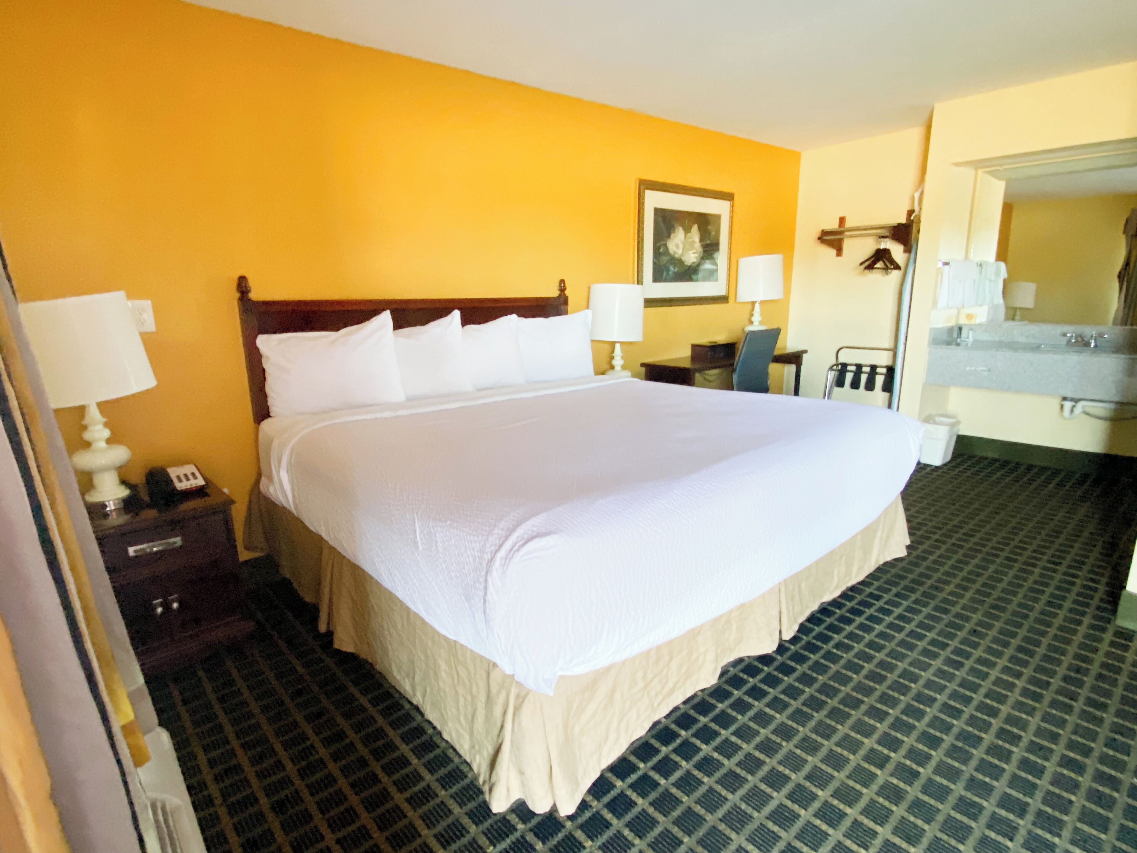 Deluxe Room, 1 King Bed