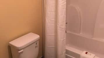 Studio Suite, 1 King Bed, Non Smoking | Bathroom | Shower, free toiletries, hair dryer, towels