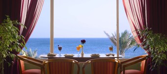 Resort Sur Beach Holiday