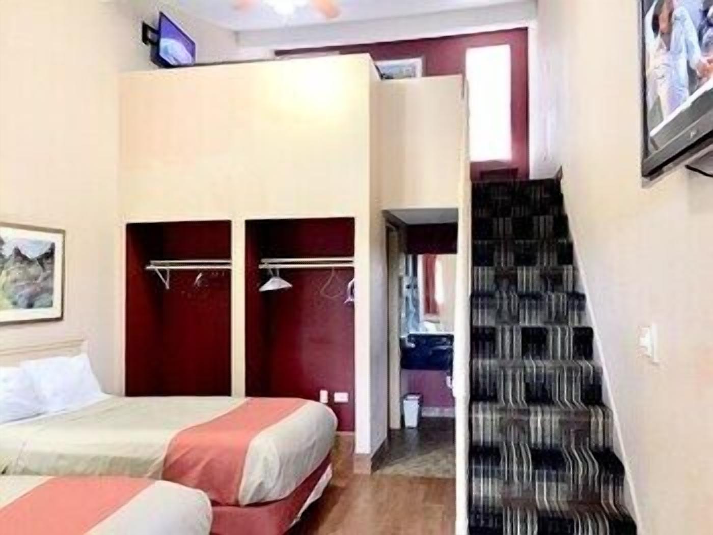 Desk, iron/ironing board, rollaway beds, free WiFi