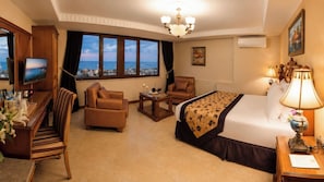 Executive Room with Balcony, Sea view or Hagia Sophia view | Premium bedding, minibar, in-room safe, desk - GLK PREMIER Acropol Suites & Spa - Special Class  (Istanbul)