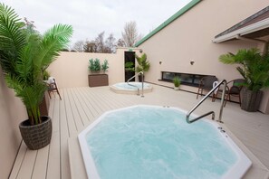 Piscine couverte