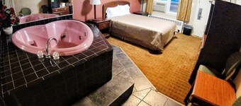 Red Carpet Inn West Springfield