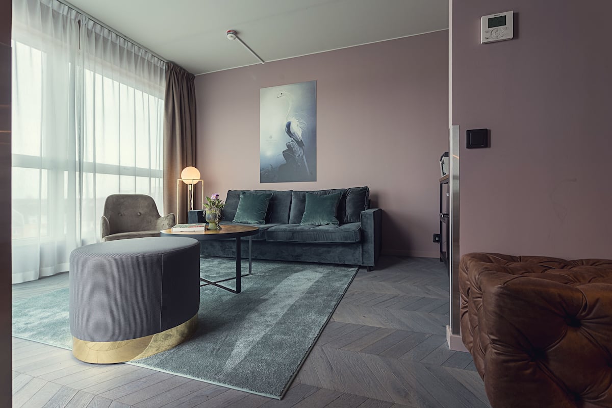 Suite, 1 King Bed, Non Smoking, Terrace | Egyptian cotton sheets, premium bedding, in-room safe, desk
