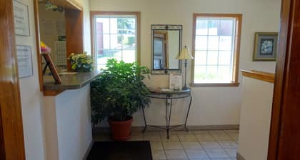 Red Carpet Inn North Syracuse