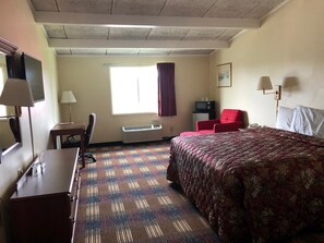 Standard Room, 1 King Bed