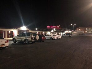 Front of property - Red Carpet Inn North Syracuse (North Syracuse)