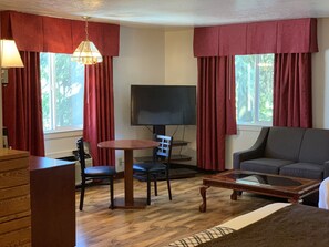 Pillow-top beds, desk, iron/ironing board, free WiFi