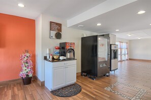 Coffee service - Motel 6 Harrisonburg, VA - South (Harrisonburg)