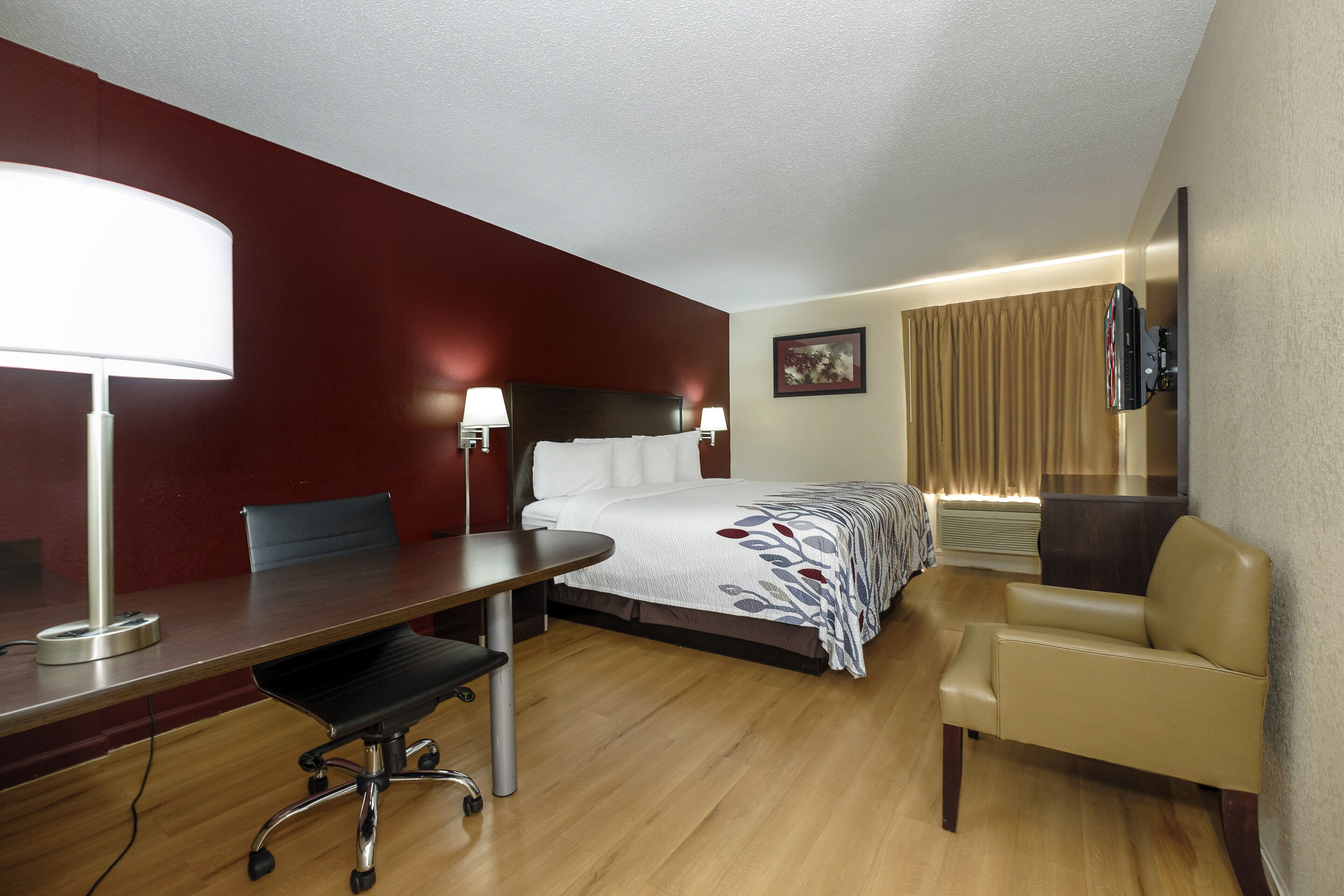 superior room, 1 king bed (smoke free) | desk, free cots/infant beds, free wifi, bed sheets