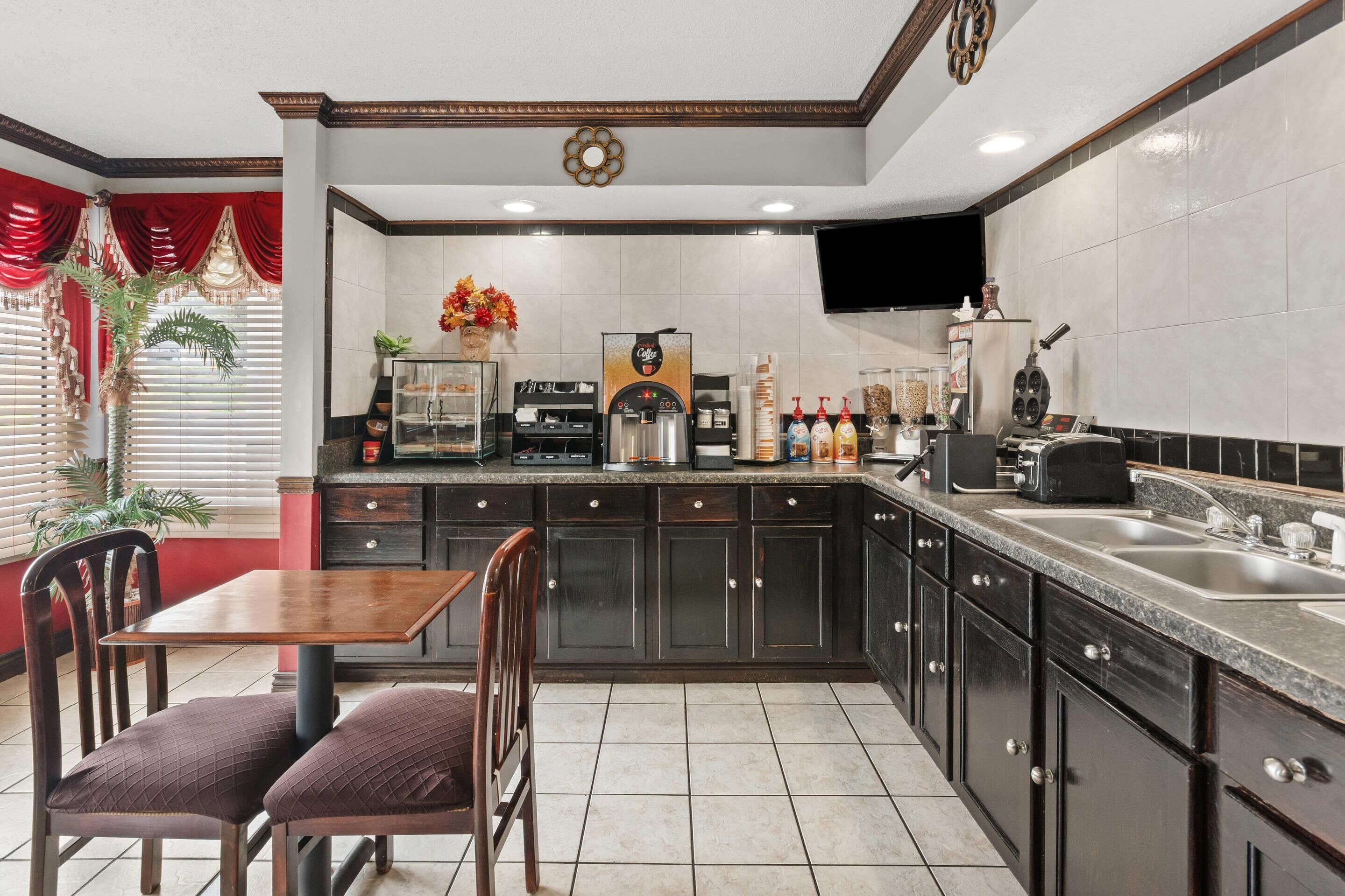 Inbegriffenes kontinentales Frühstück