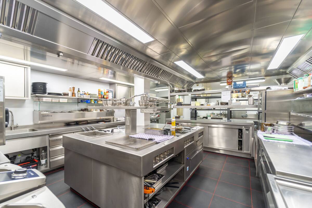 breakfast, lunch, dinner served; belgian cuisine