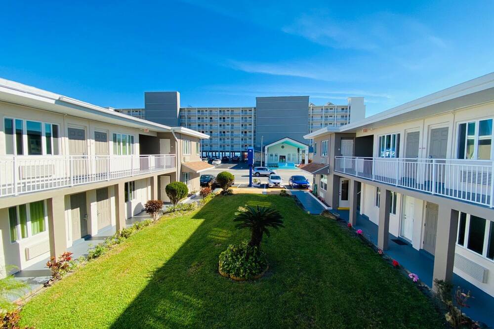 A1A Super Inn