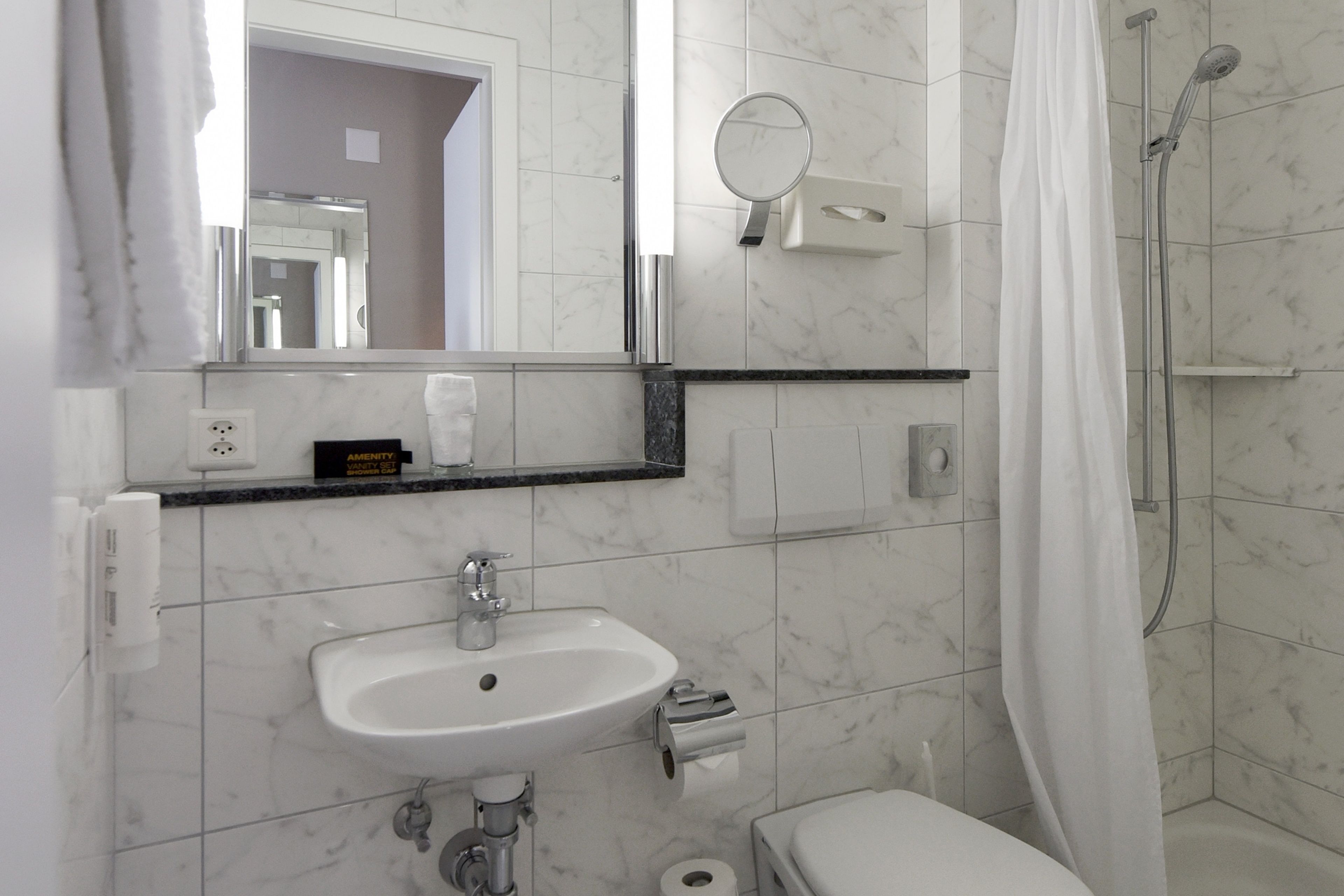 standard single room, 1 single bed | bathroom | free toiletries, hair dryer, towels, soap