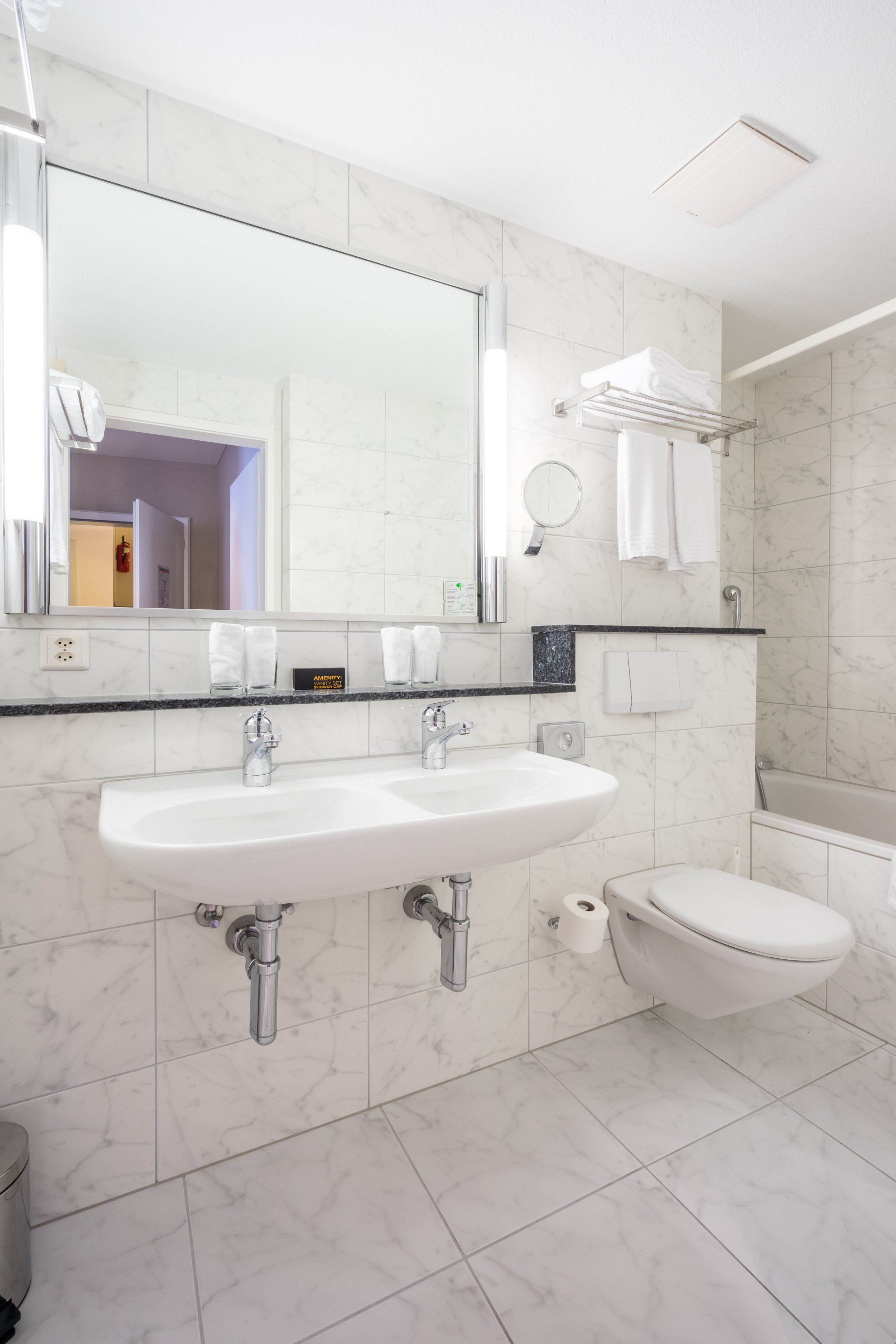 quadruple room | bathroom | free toiletries, hair dryer, towels, soap