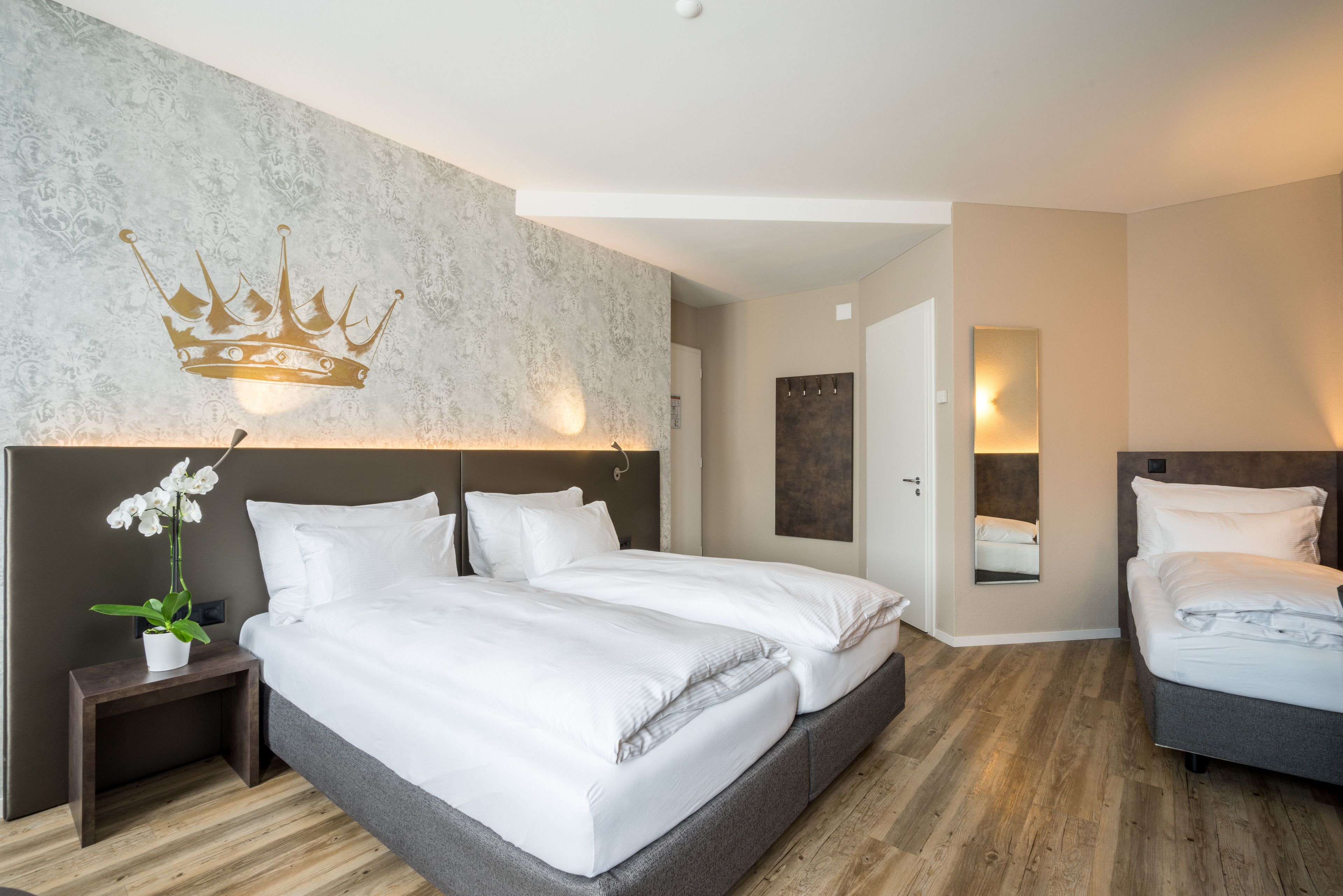 triple room | minibar, in-room safe, desk, blackout curtains