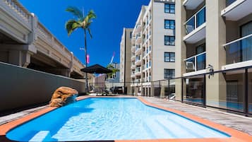 Outdoor pool, sun loungers