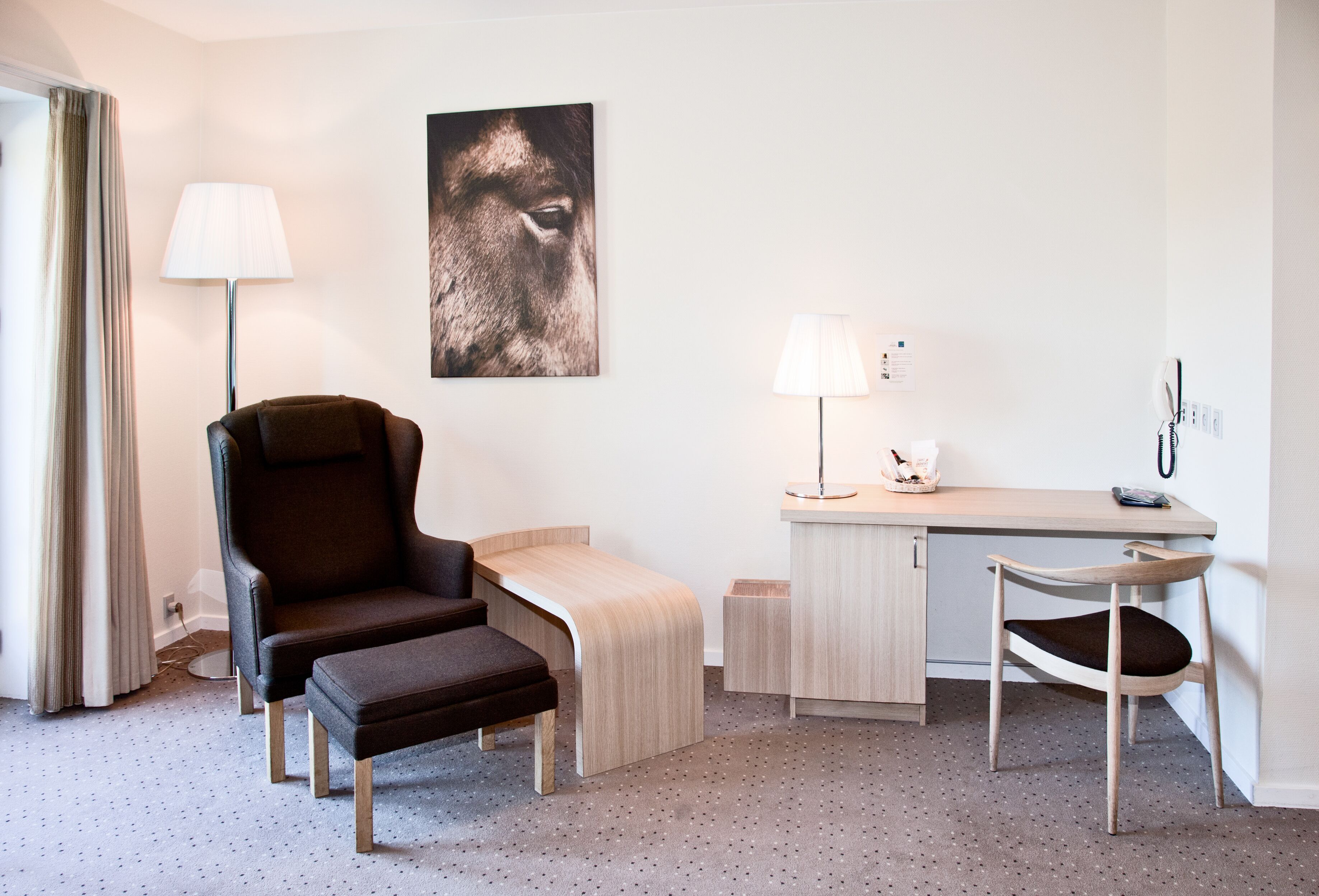 standard room | living area | 32-inch tv with cable channels, table football, ping pong