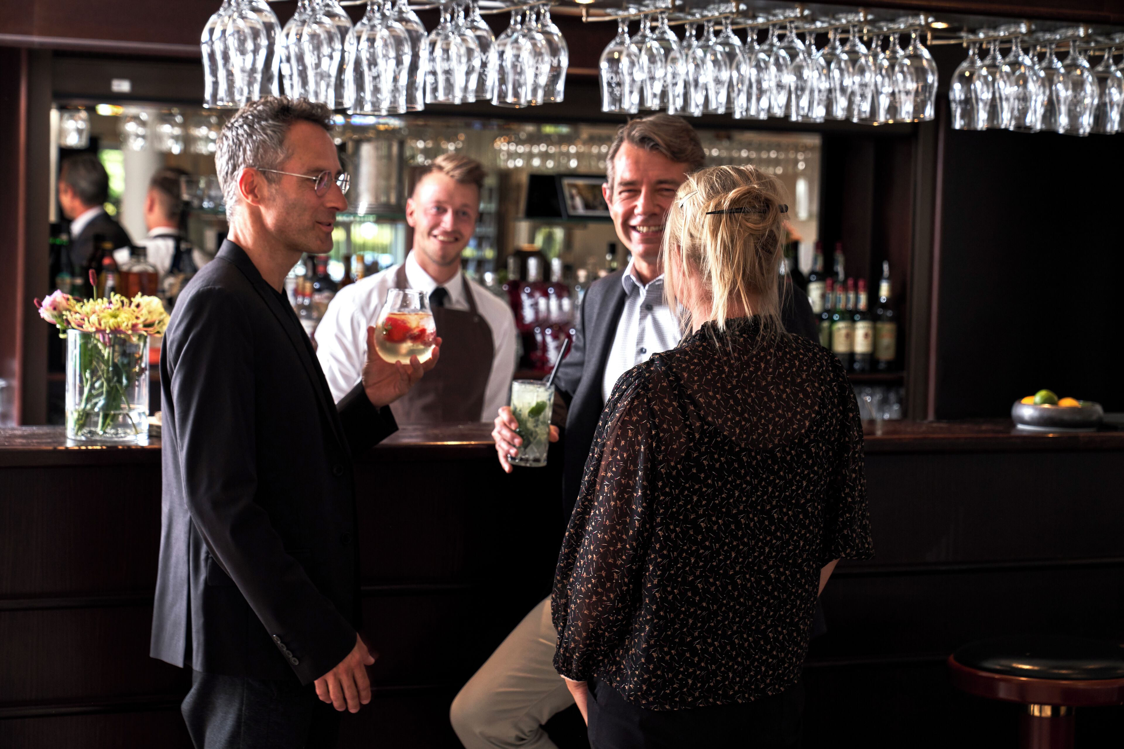 breakfast, lunch and dinner served