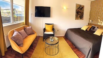 Doppia Standard, edificio separato | Una scrivania, culle/letti per bambini (a pagamento), Wi-Fi gratuito