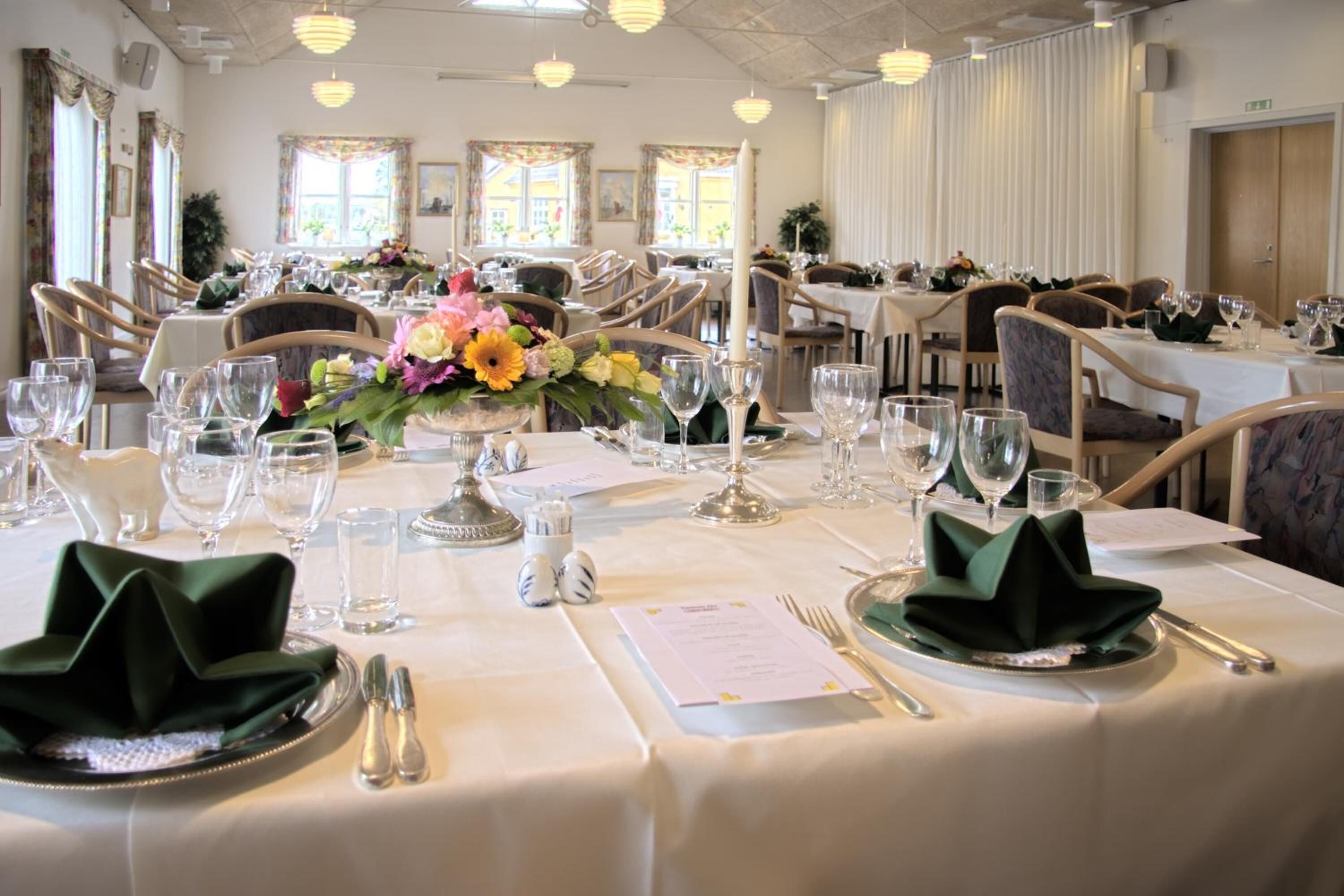 Se sirven desayunos, almuerzos, cenas y cocina local 